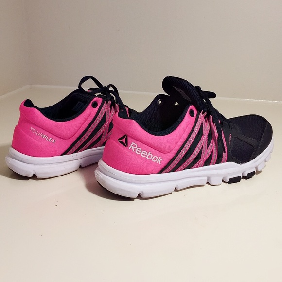 Reebok Yourflex size 6.5 women running shoes - Picture 3 of 8